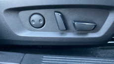 Nissan Qashqai 1.3 DiG-T MH Tekna 5dr Petrol Hatchback